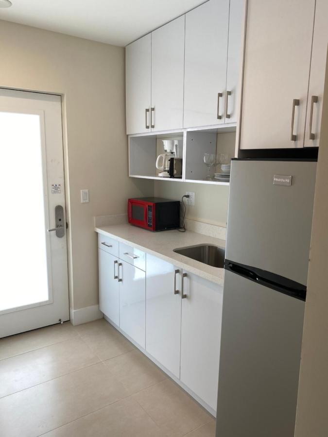 Diane Oceanfront Suites Hollywood Luaran gambar