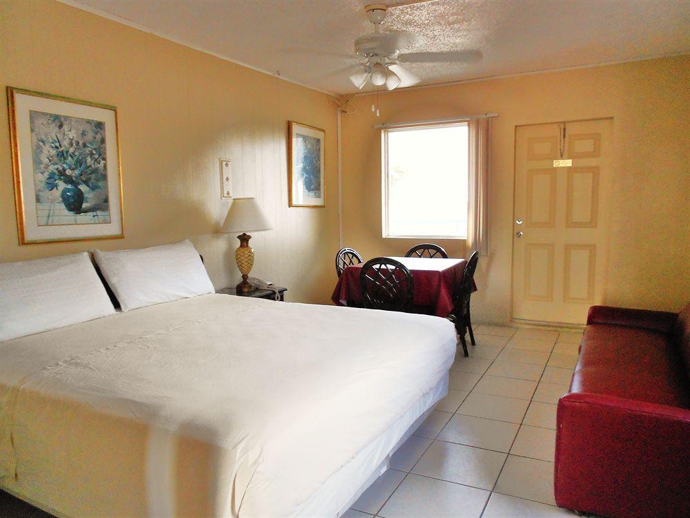 Diane Oceanfront Suites Hollywood Luaran gambar